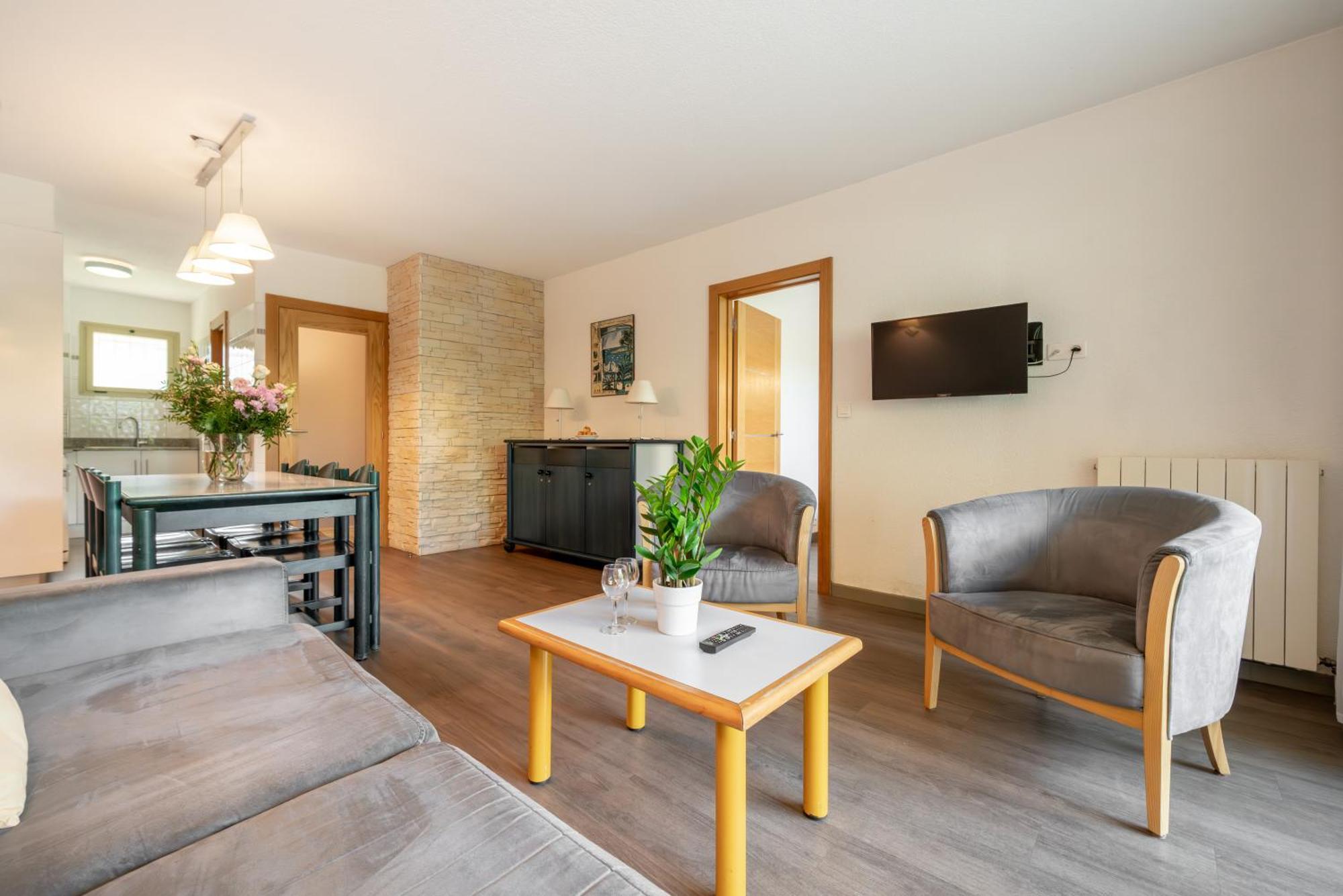 Appartement Les 15 Pins & La -your Getaway Near Sea & *